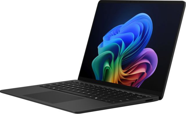 Microsoft Surface Laptop 7 Copilot+ PC 13.8'' - Intel Core Ultra 5 - 16GB Ram - 256GB - Black - ONLINE ONLY
